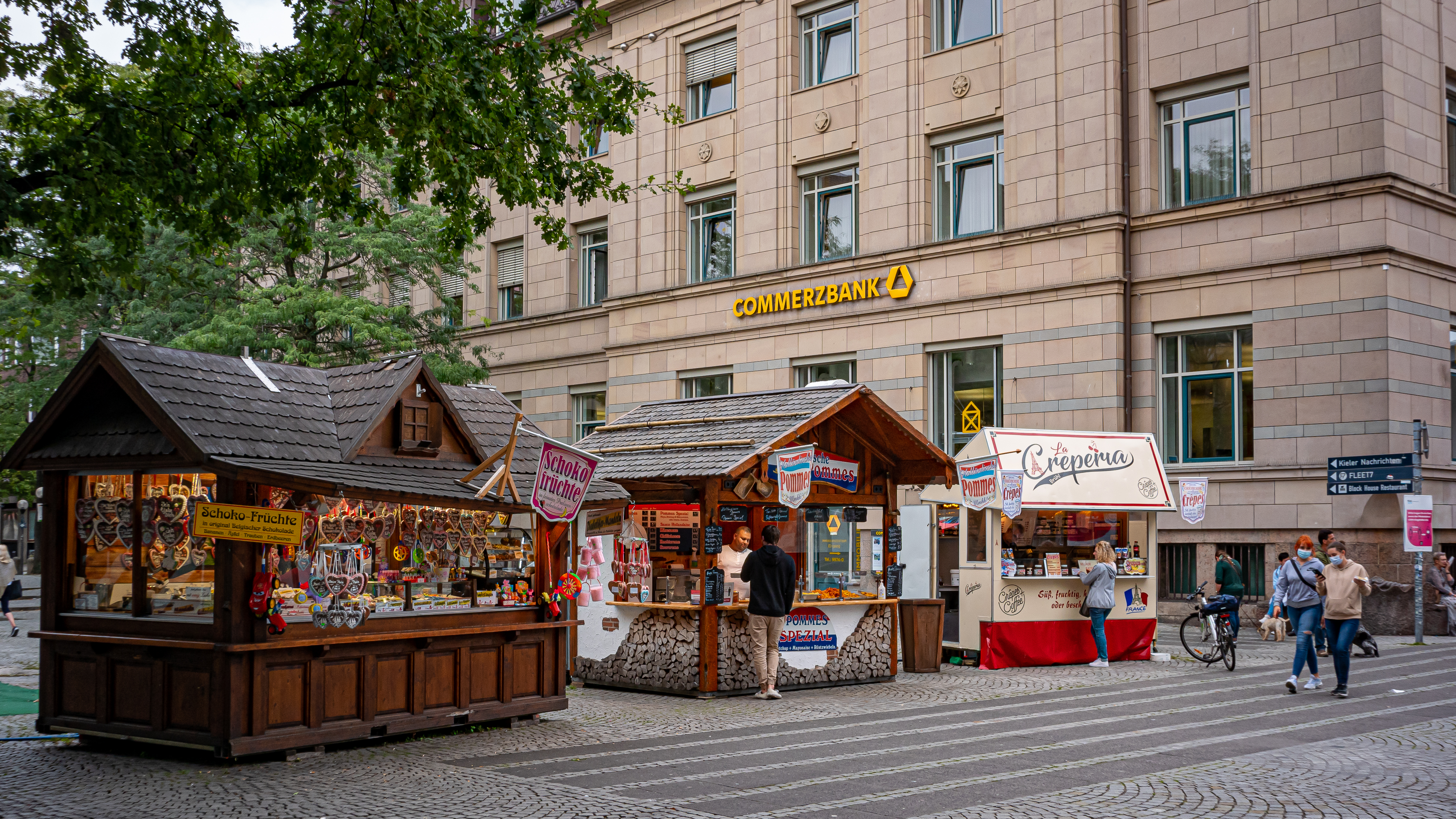 Buden am Asmus-Bremer-Platz