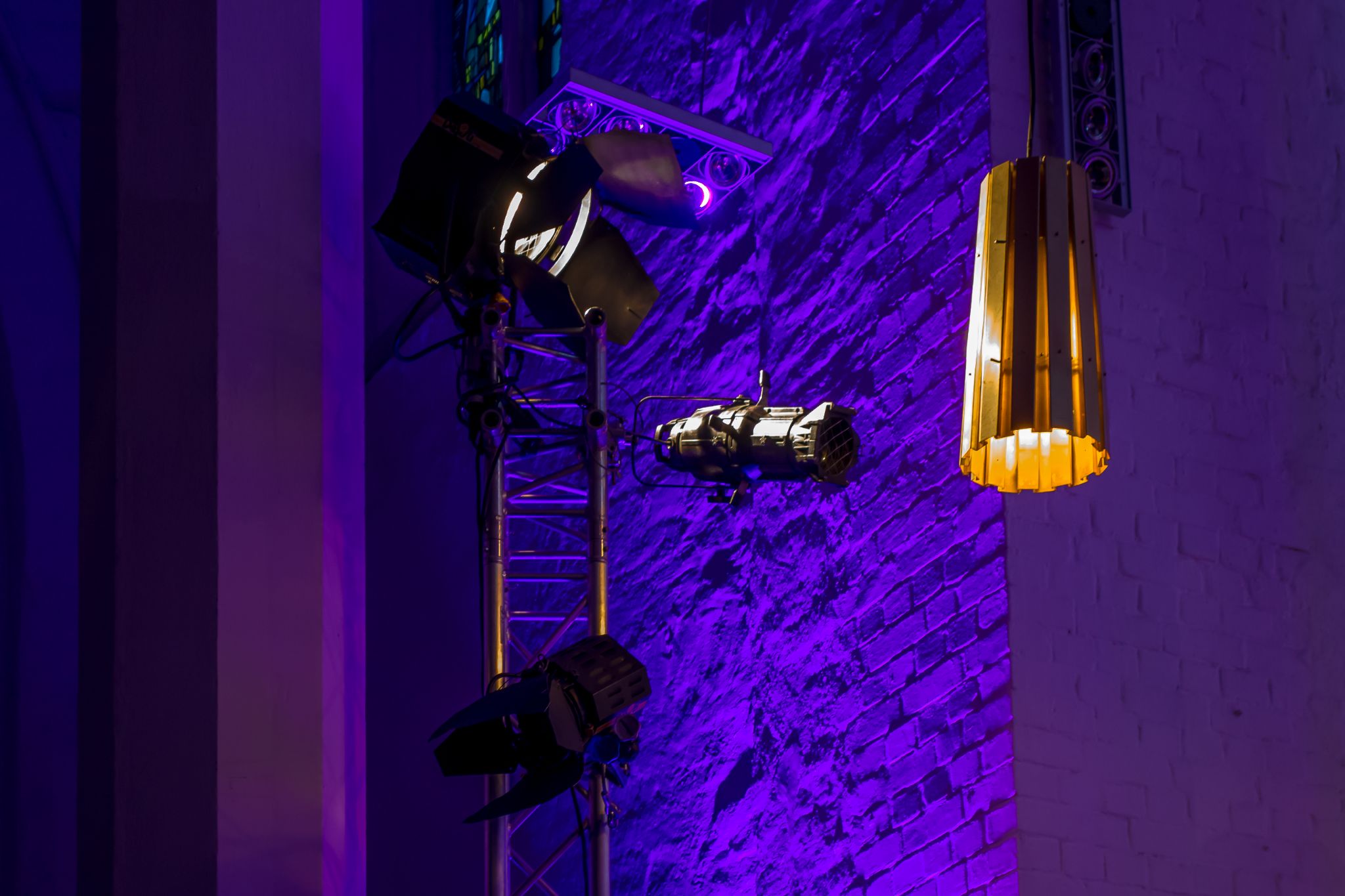 Beleuchtung in der Kieler Nikolaikirche